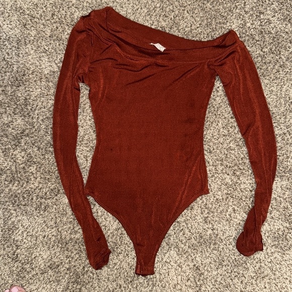 Free People Off shoulder That’s Hot Bodysuit. - Picture 13 of 13